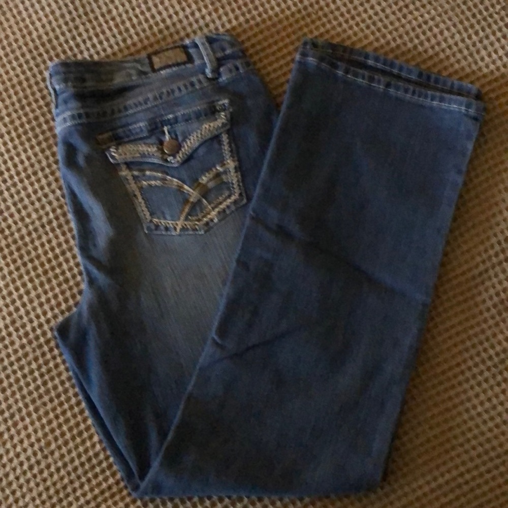 Women’s boot cut Earl jeans